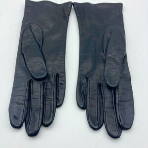 Grandoe Leather Gloves Size 7 Black Color Like New